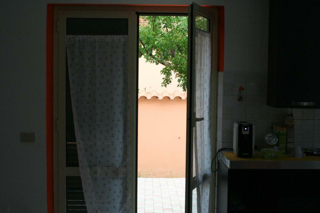 I Villini Affittacamere Fiumicino Exterior photo